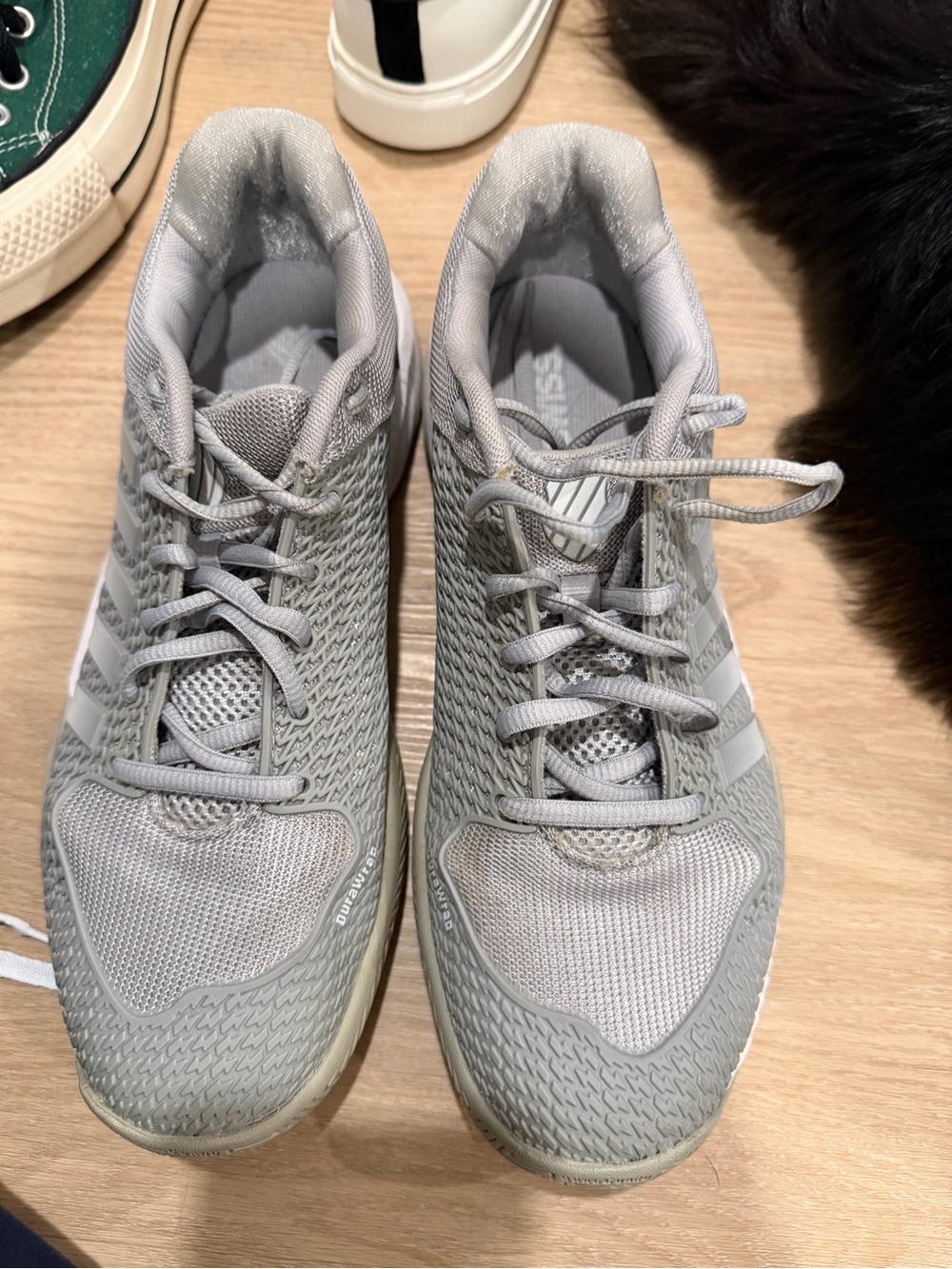 Kswiss Light Gray Women's Mesh Running Sneakers